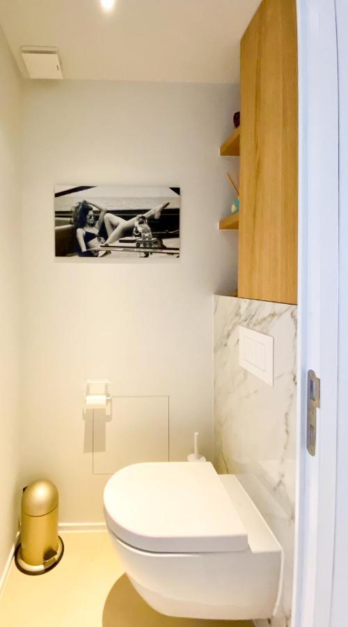 Blvd De La Croisette 82A, Cannes, La Reale Exterior photo